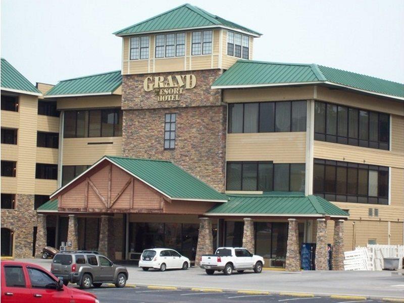 Grand Resort Hotel & Convention Center Pigeon Forge Exterior photo